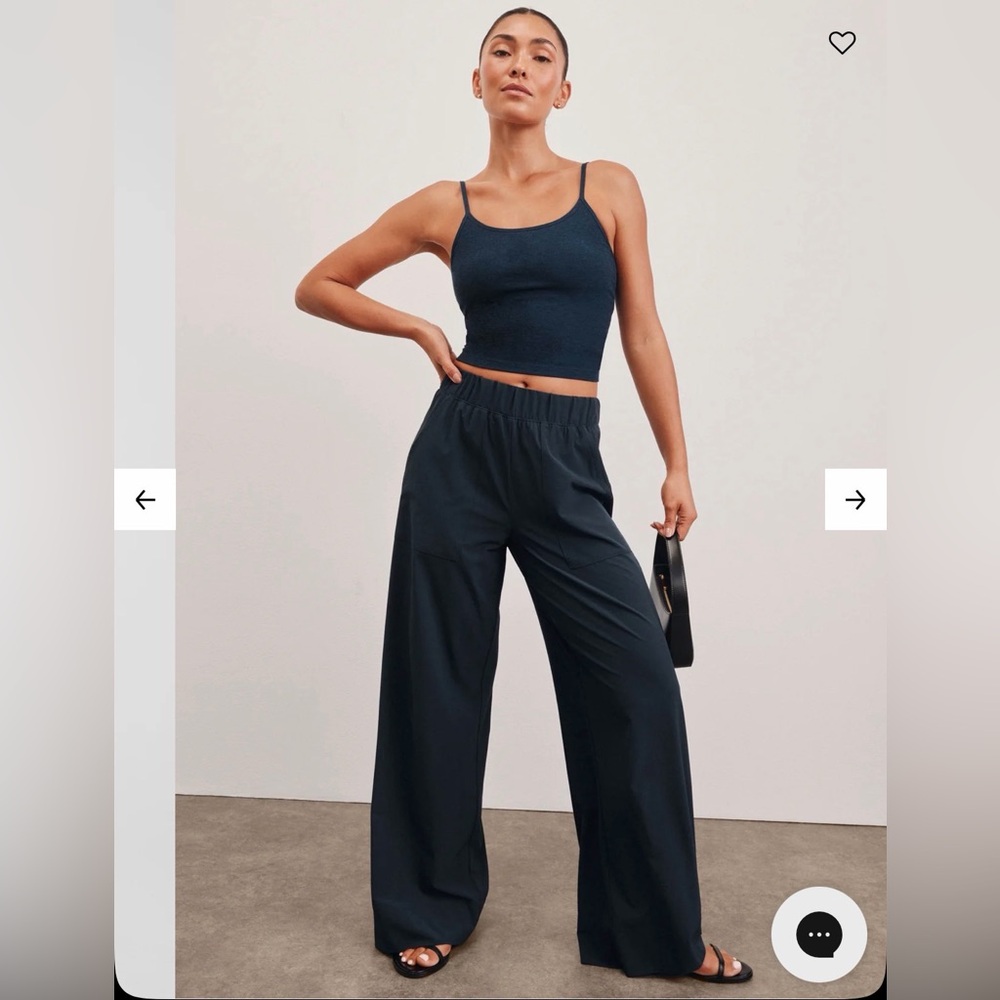 Beyond Yoga Easy Wide Leg Pant (Navy, Small, NWT)